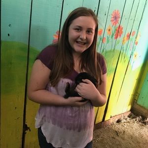 Meet your Posher, Laney